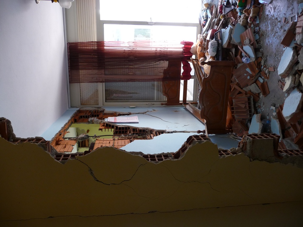 A picture containing indoor, windowDescription automatically generated